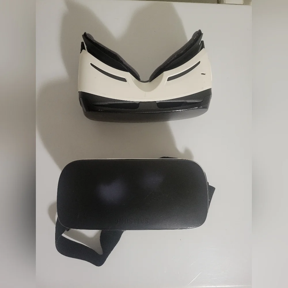 Samsung Gear VR Virtual head sets